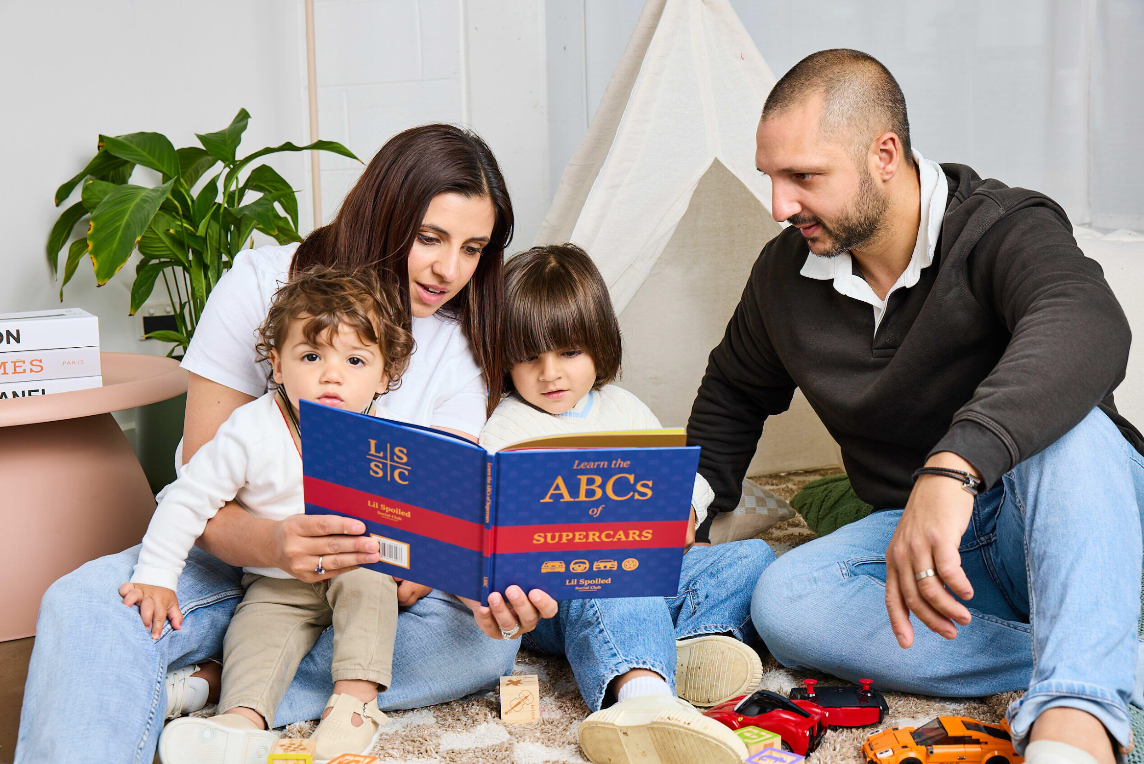 Creative Ways to Teach Kids the Alphabet Beyond Traditional Methods